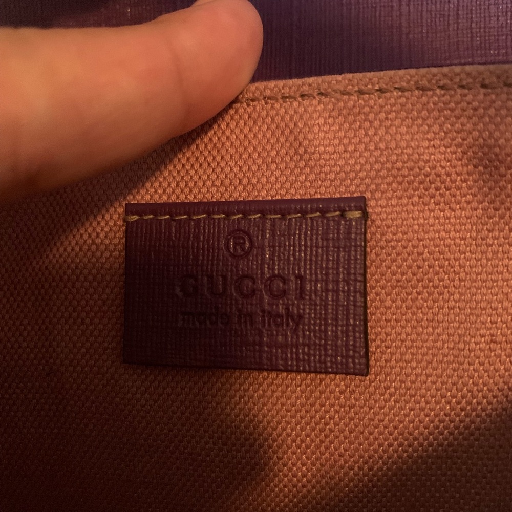 gucci - Picture 2 of 3